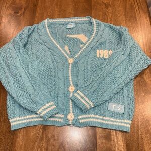 Taylor Swift knit cardigan